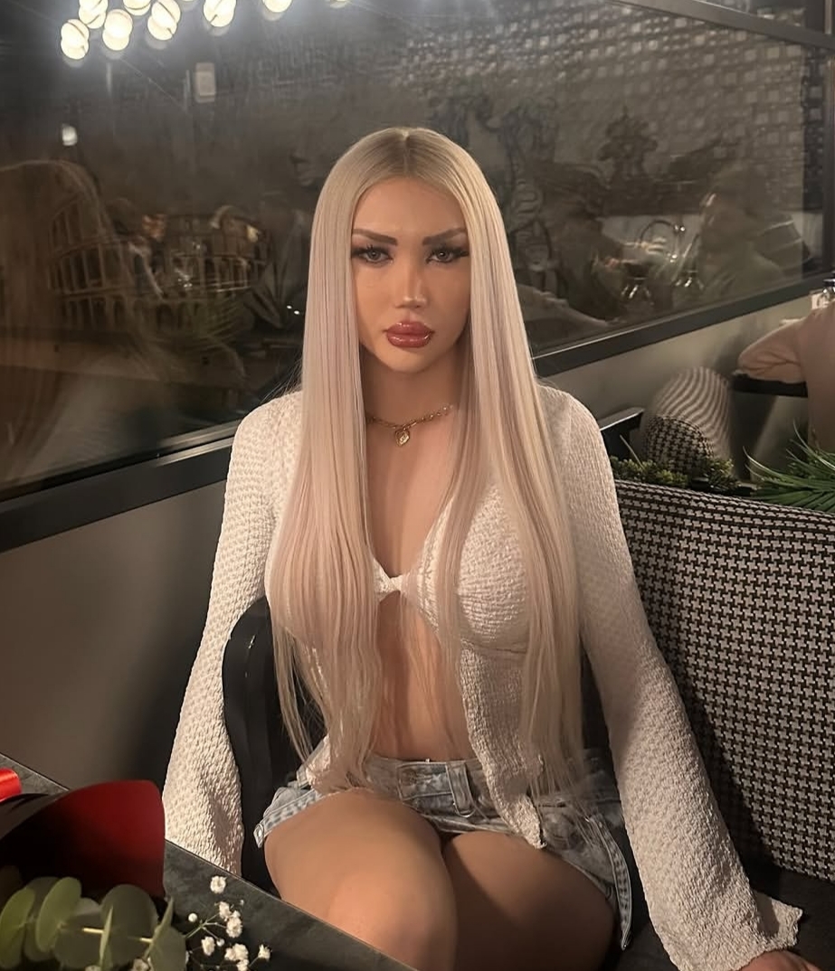 Satansarı Şık Bayan Escort Bayan Şeyda