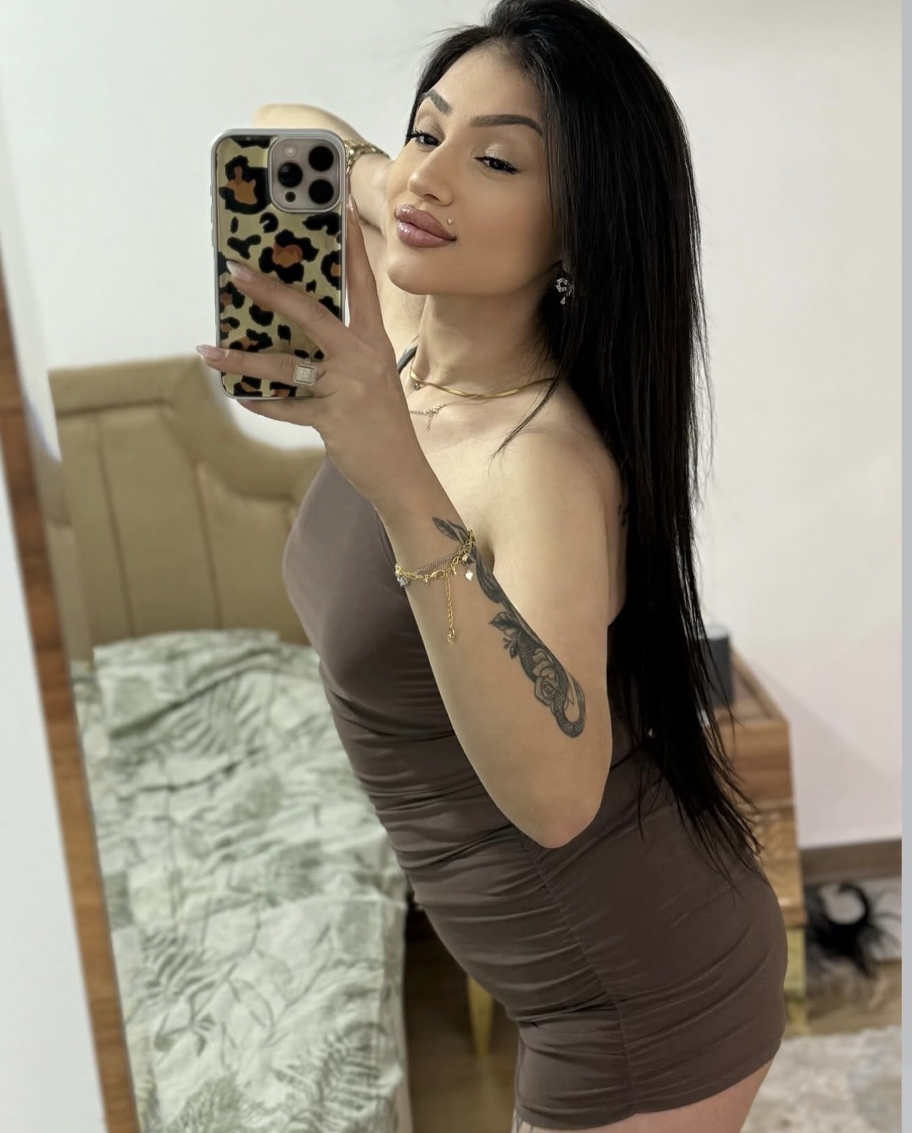 Güzelöz İlgi Dolu Kadın Bayan Escort Ayliz