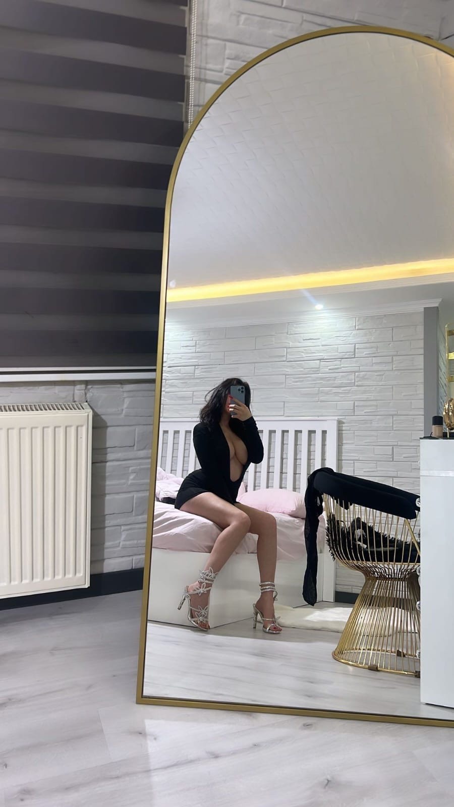 Çulfa Afgan Bayan Escort Çilek