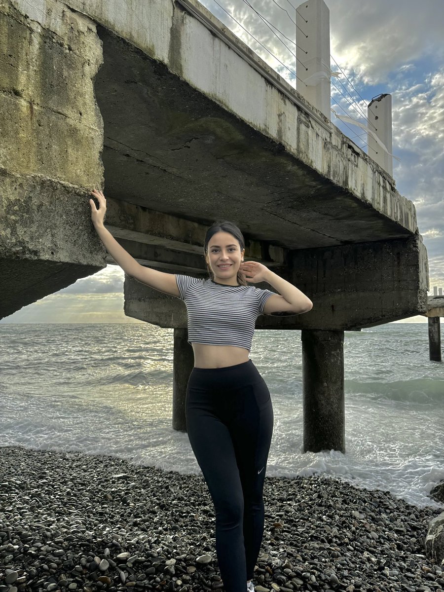Zafer Bilinçli Kadın Bayan Escort Merve