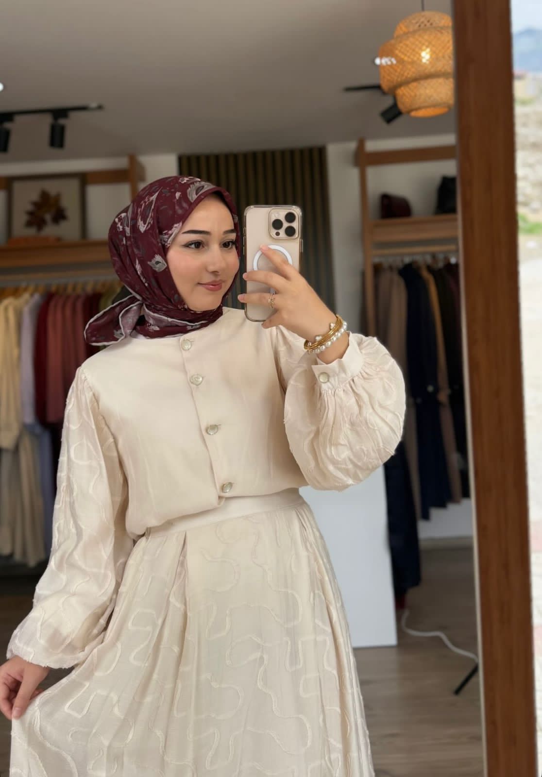 Susadı Sabırlı Bayan Escort Feriha