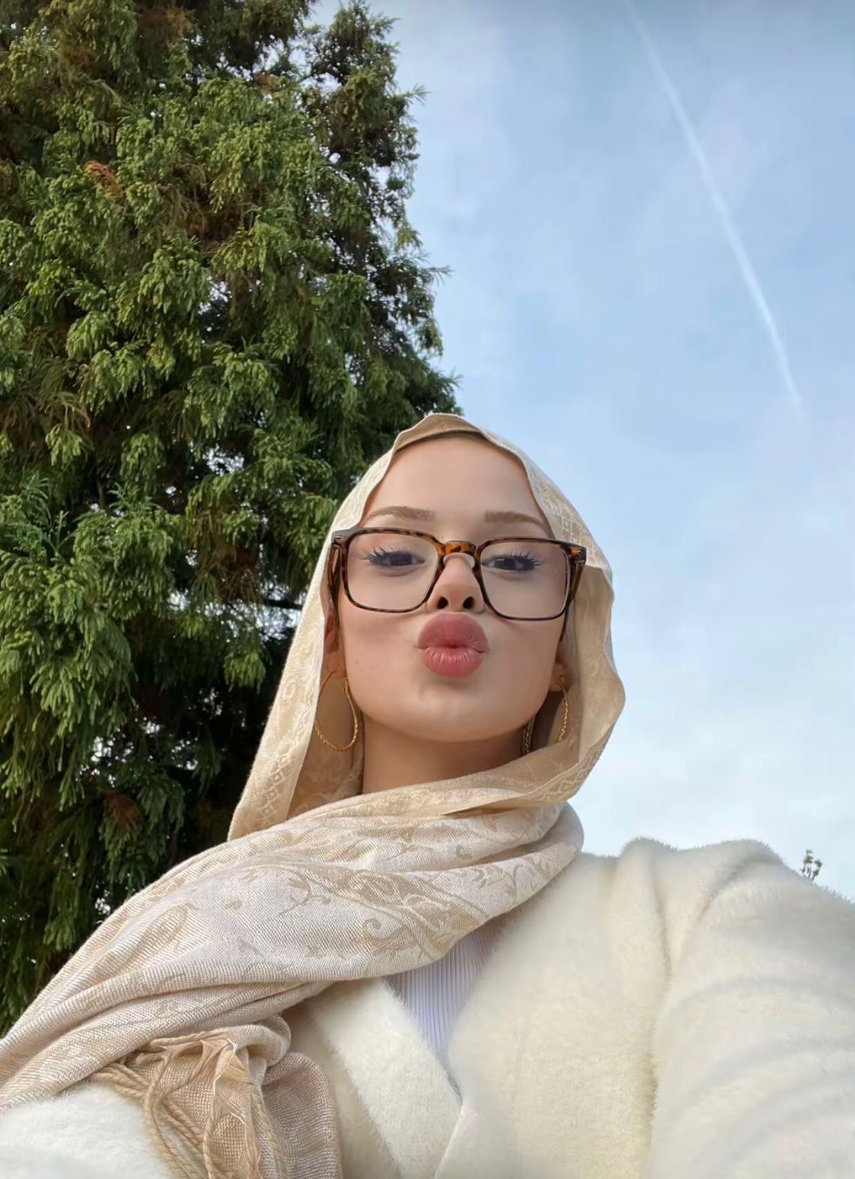 Pirli Hayalperest Bayan Bayan Escort Ala