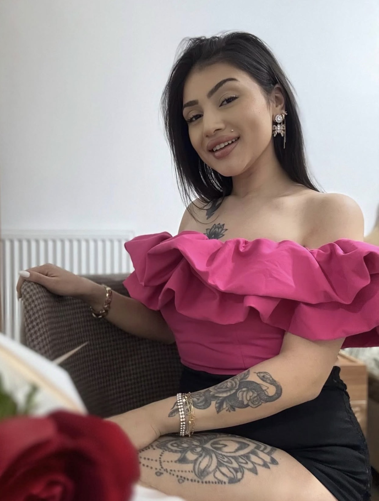 Yurtsever Zayıf Bayan Bayan Escort Tuğçe