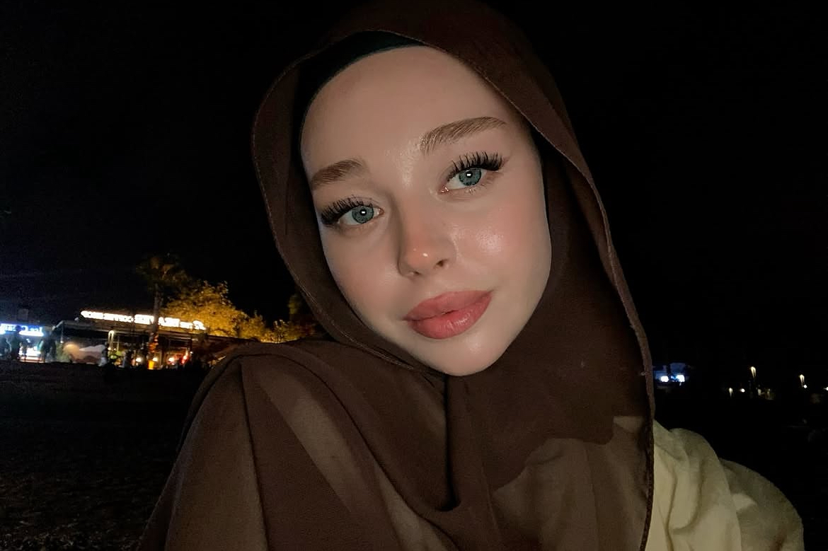 Aratol Bahçeli Güler Yüzlü Bayan Escort Bayan Gizem